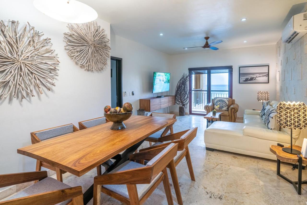 Condo Surf 405 - Luxury Oceanview Beachfront 3 Bedroom With Gym - At El Faro Condos بلايا ديل كارمن المظهر الخارجي الصورة